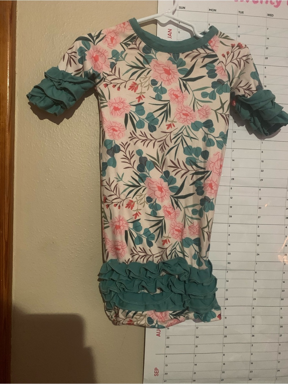 Boutique Baby Girl Peony Floral Ruffle Bamboo Sleep Gown Size 0-3